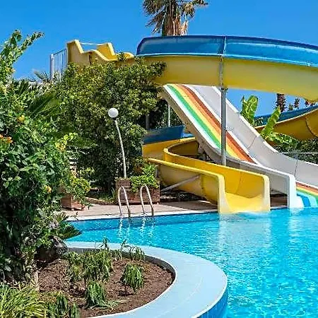 Club Marakesh Hotel 4*